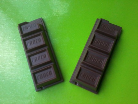 ACCENDINO A FORMA DI CIOCCOLATO RICARICABILE